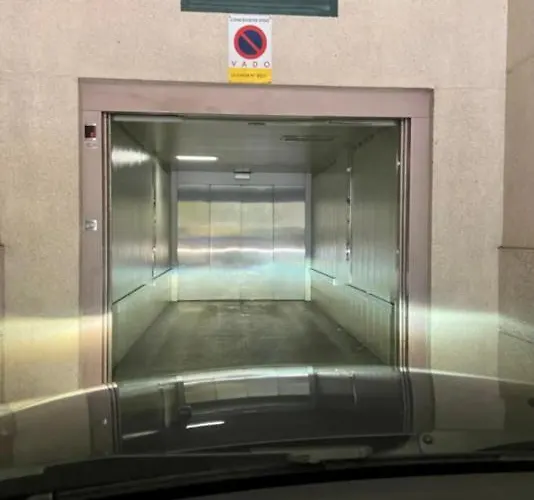 Centrico Con Garaje Apartmán